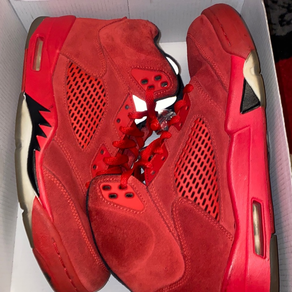 Air Jordan 5 “Red Suede”